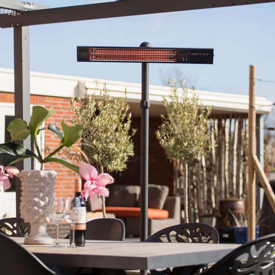 Royal Diamond 2500 watt på stativ Sunred | Biopeiser-shop.no | Vegghengt Elektrisk Terrassevarmer