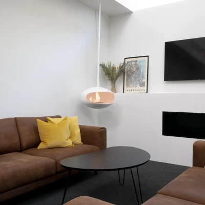 Cocoon Fires Aeris Hvit - Takmontert Biopeis