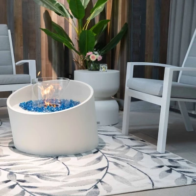 TORRE biopeis – Cream White ildsøyle med glass og blå stein | Biopeiser-shop.no TORRE bioetanol ildsøyle – Kremhvit