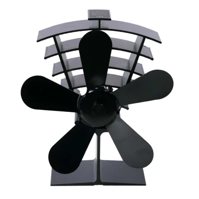 Sort varmeaktiverende peisvifte med 4 blader og kompakt design – effektiv varmefordeling uten strøm.