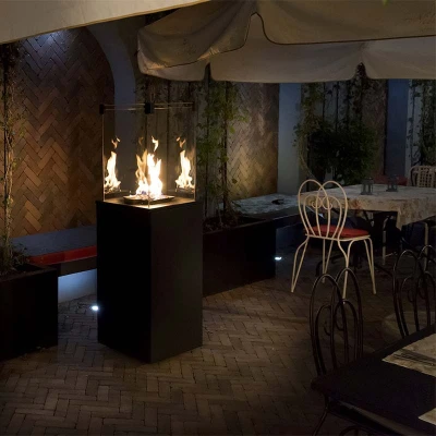 Flott frittstående Deluxe Patio utendørs gasspeis i svart