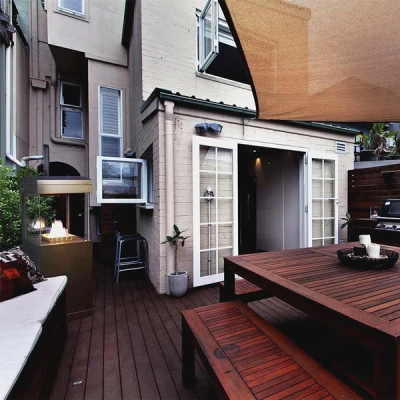 Valencia utendørs gasspeis i svart fra Muztag